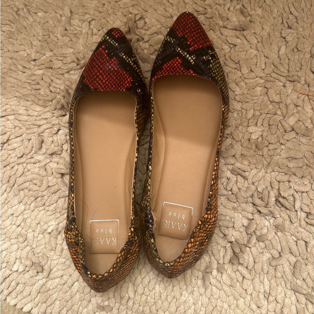 Multicolor Women's Flats